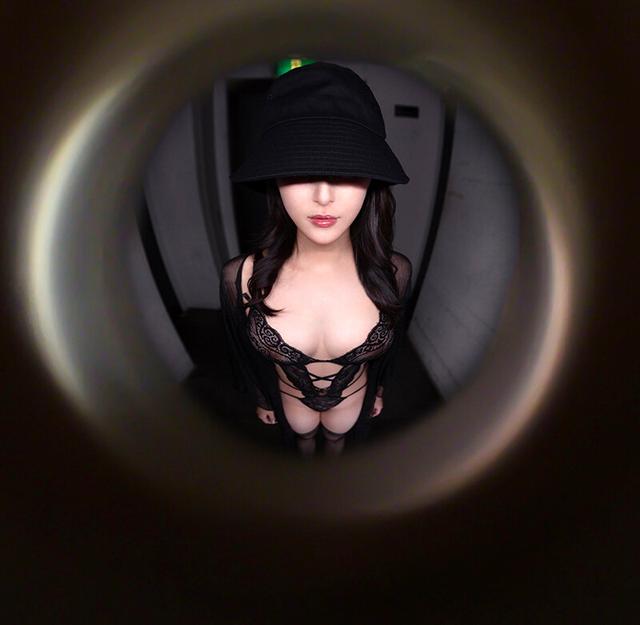 【VR】即尺様 丑三つ時になると毎晩訪ねてくる謎の美女に僕は精気と精子を吸い取られ続けた サンプル画像 17