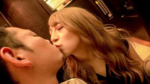しろうとがーるvol4 えっちなしろうと娘 3名 全員ナマ中出し サンプル画像 14