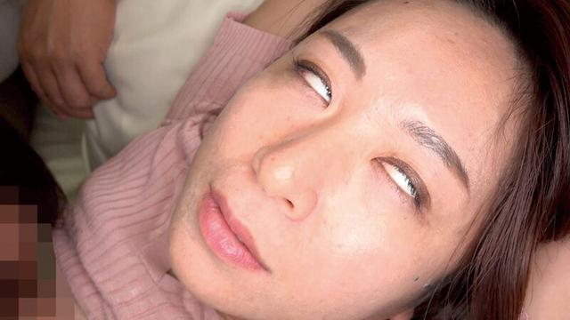 友母孕ませNTR うぁ…生活感丸出しで閉経間近の友母が、妙にムラムラさせるから！白目でアヘイキする肉便器にして妊娠させることに！（40代・人妻） サンプル画像 4