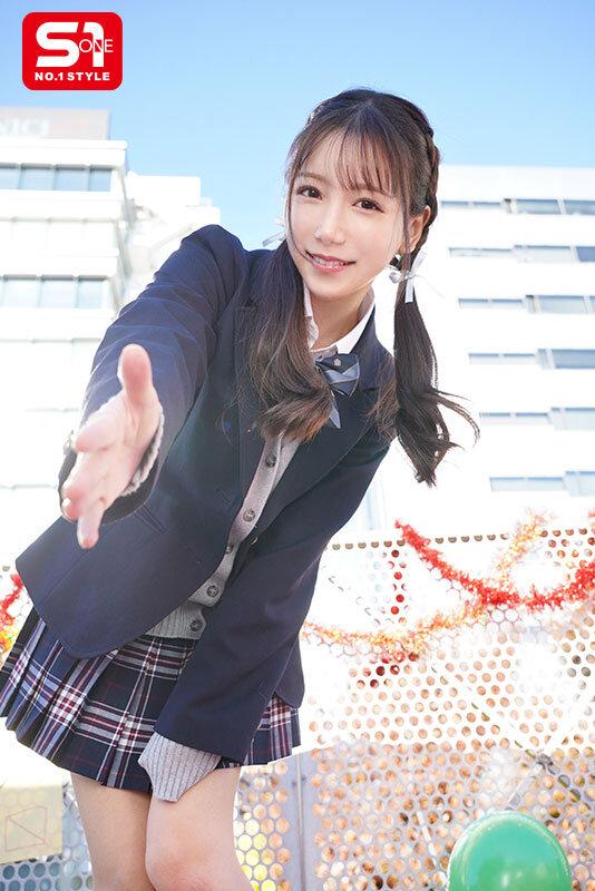 【VR】「文化祭、2人で抜け出さない？」学園のマドンナ三田さんに手を握られて…制服脱いだら艶っぽい大人スレンダーボディで瞬殺 あまりにも抜け駆けSEXが最高すぎたラブホ後夜祭 三田真鈴 サンプル画像 4