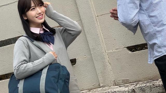 超可愛い制服美少女を即ハメちゃん！ 放課後ナンパで中出しゲット！ 笑顔でチ×ポ受け入れちゃう神少女たち大集合10人320分 サンプル画像 2