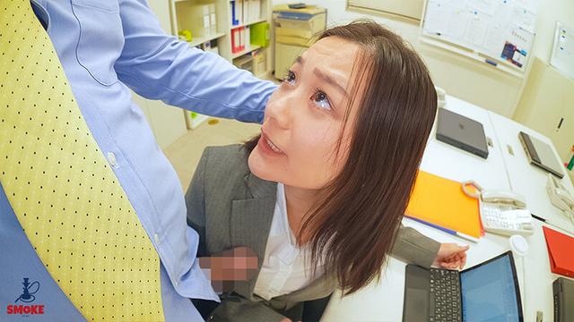 【喉ま○こセクハラ】 苦手な上司のギン勃ち巨根ち○ぽで何度も拡張イラマチオ射精されるデカ尻部下OL 雪奈真冬 サンプル画像 1