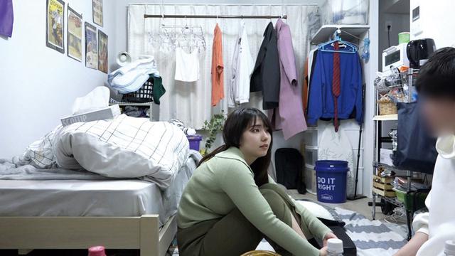 ナンパ連れ込みSEX隠し撮り・そのまま勝手にAV発売。するサラリーマン Vol.18 サンプル画像 1