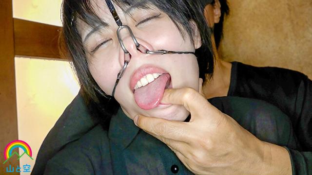 新章 息子と主人を守るため本日2穴示談してきます…寝取らせ性癖の旦那を思って勝手に示談した本物ガチ素人妻さん 専業主婦・愛沢あかり（仮名）パッチワーク臨時講師32歳 寝取らせアナル示談 サンプル画像 12