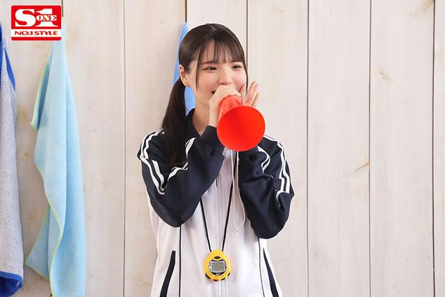 「ヤラせてあげるから次の試合負けてください」 チームのために体を売りまくる献身的なヤリマンマネージャー 中森心々奈 サンプル画像 1