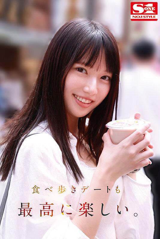 照れて、笑って、キスした後は自宅とホテルで激しく何度も求め合うお泊まりヤリまくり濃密デート 榊原萌 サンプル画像 5