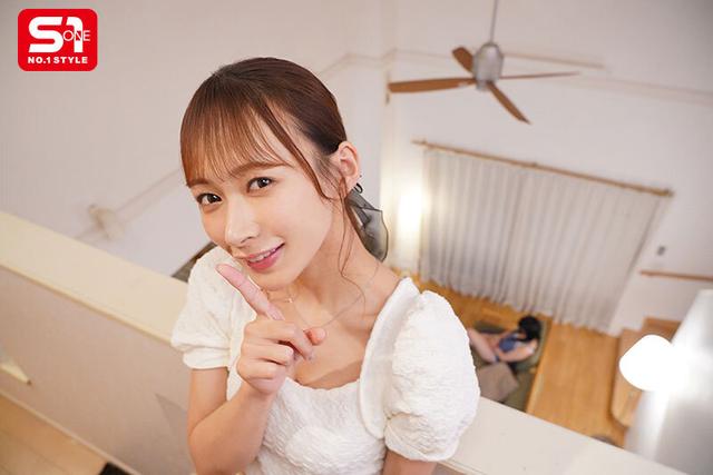 彼女のお姉ちゃん（誰もが二度見する神スタイル）が僕にベタ惚れ！？ほっっそいのに巨乳な大人の色気で毎日僕のオナニーを手伝ってくれちゃう！ 花アリス サンプル画像 1