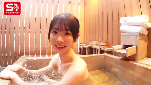 ありえないほど白いスタイル少女の一泊二日ヤリまくり温泉デートで生々しい素丸出し性交 白上咲花 サンプル画像 7