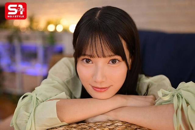 こんな美少女のエッロいフェラチオと嬉しそうな大量顔射 榊原萌 サンプル画像 1