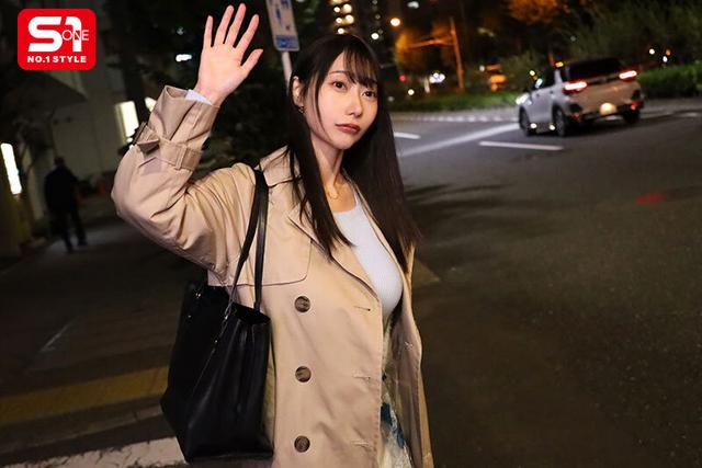 「おい、パイズリしか取り柄ないんだから挟んでヌケよ。」普段優しいボクを、鬼のようなドSに変貌させるほど、責められたがりでドマゾな細身デカ乳オンナ 篠真有 サンプル画像 1