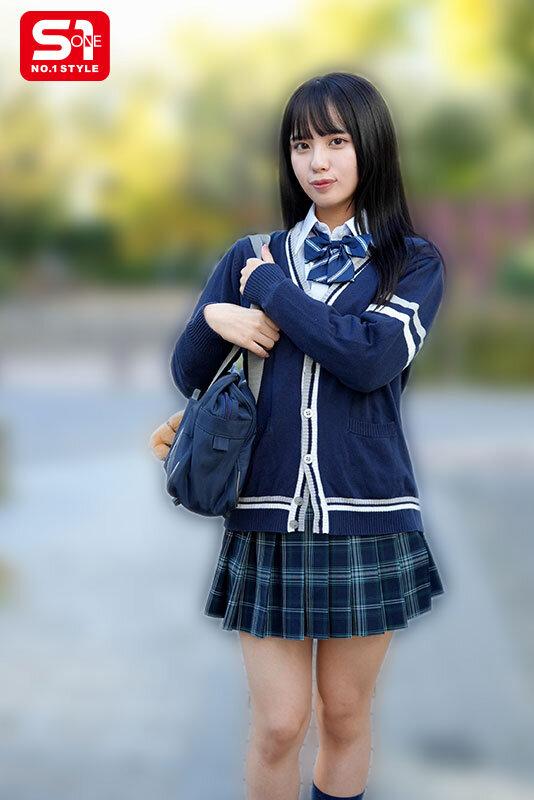 清楚な一個下の後輩にある日、突然告白されて… それから3年で優秀な肉オナホに改造してやったww 渚あいり サンプル画像 11