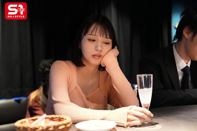 可愛くて一途な女子が彼氏に振られてヘコんでいる時が…実は大チャンス！？ お股がゆるくなってヤリ放題！ 合体フィーバー しかも久しぶり他人棒でイキまくりだったんです。 兒玉七海 サンプル画像 2
