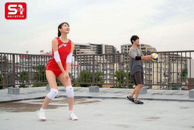 後輩の頼みは絶対に断らない バレー部の優し～い’みつは先輩’に本気で甘えたらSEXできた話 明日葉みつは サンプル画像 1