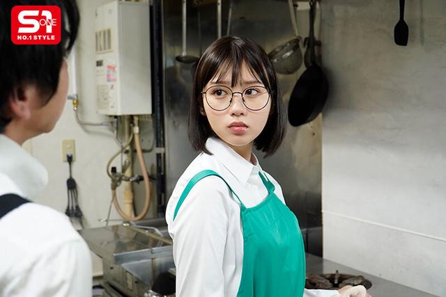 バイト先の地味なノーマーク女子と一緒に飲んだら… まさかのSEX大好きエロモンスターで精液透明になるまで何度もヌカれた。 兒玉七海 サンプル画像 2