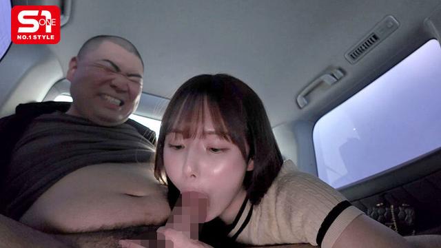 狭～い場所に男（えもの）を連れ込み身動きできない密着状態でじっくりねっとり痴女る肉食ハンターお姉さん miru サンプル画像 4