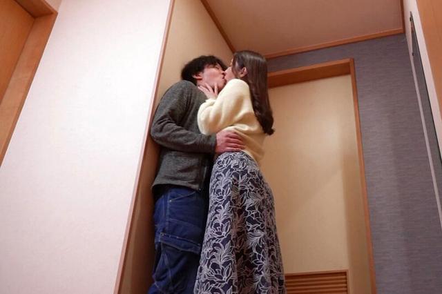 いつでもどこでも人妻オナホ したがり温泉旅行 水端あさみ サンプル画像 8