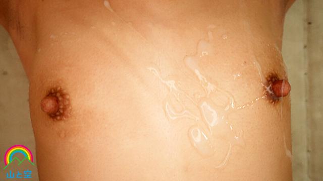 敏感な乳首をこねくり回され我慢できず大量失禁…卑劣チ●ポでイラマ輪●され白目イキしてしまうJ系 北川まほ サンプル画像 19