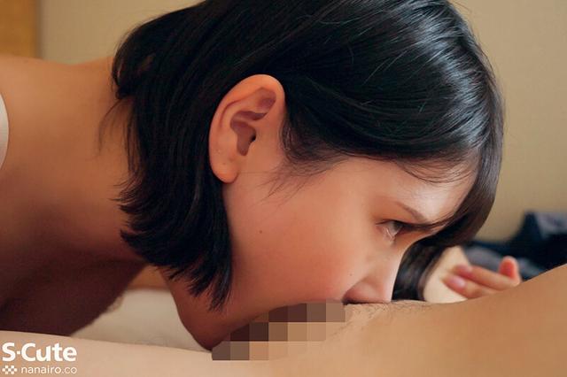 この子ヤバイ！！喉奥チ○コに泣いて悦ぶ変態美人 花城れん サンプル画像 12