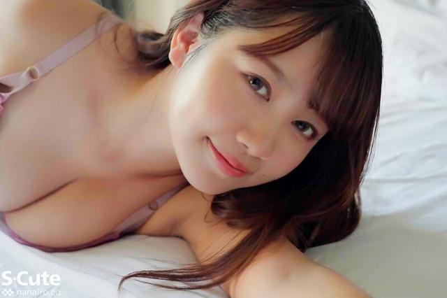 私のおっぱい揉んで下さい。気持ち良い事大好きFカップ美少女 百仁花 サンプル画像 4