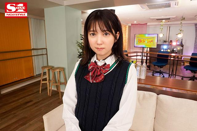 芸能人とヴァーチャルでSEXしよ 芸能人の極上主観シコシコサポート 芸能タレントさんと超ラッキーSEX妄想シチュエーション 四宮ありす サンプル画像 1