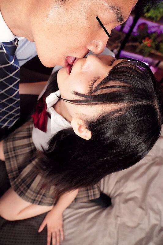 「先生？私は言わないよ…」教師失格の僕は生徒の誘惑に負けて中出ししてしまった りこ 日野りこ サンプル画像 11