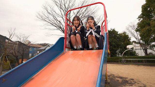 団地ふたりぼっち 姉すみれちゃん 妹ももちゃん パパとママがいない夜に… サンプル画像 4