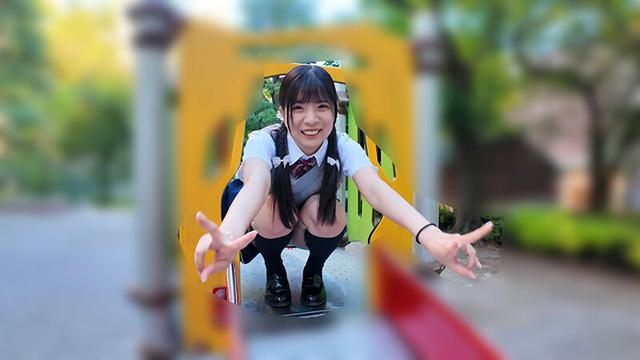 夏休みFカップゆらちゃんと卑猥なごっくんプール教室 夏色8時間2枚組special edition サンプル画像 3