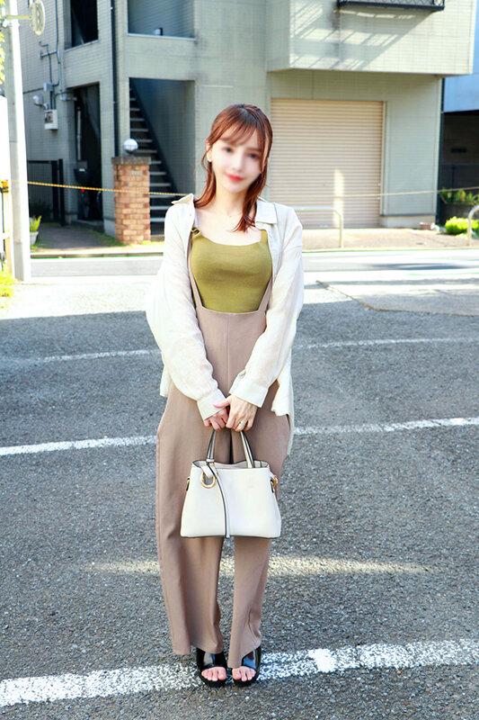 【旦那公認】人妻NTR 04 他人棒で覚醒するドエロい奥様たち サンプル画像 16