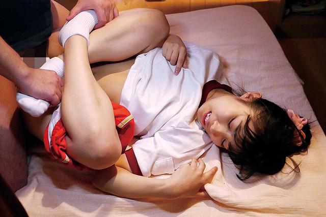 ブルマ少女にイタズラ12人 サンプル画像 6