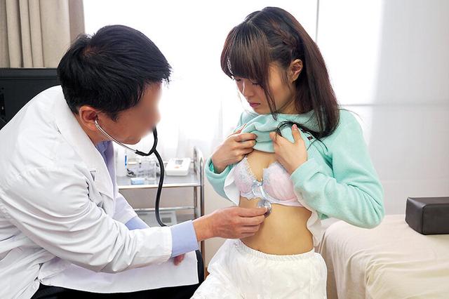 卑劣なお医者さんに性的いたずらされた無垢な少女16人 サンプル画像 10