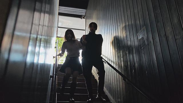 結婚を誓った大学生の彼女がホストにハマり、売掛金を払えずにSEX沼に沈められた新宿・歌●伎町。皆瀬あかり サンプル画像 3