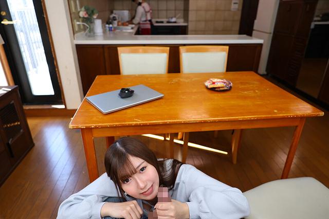 【VR】【8K VR】「お姉ちゃんのこと忘れて私のおま〇この事だけ考えて？」彼女の妹に囁き淫語で誘惑され何回も中出しさせてくる小悪魔妹 みゆ サンプル画像 7