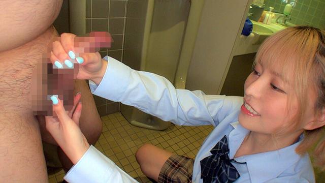 手コキしながら雑魚チ●ポって言えますか？簡単バイトに応募してきた罵り初体験の赤面お嬢さん12名 サンプル画像 6