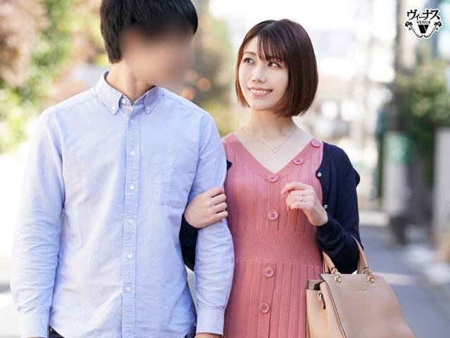 上京した息子と月に1度の遠距離相姦 今月もまた私はあの子に抱かれに行く―。 弘川れいな サンプル画像 1